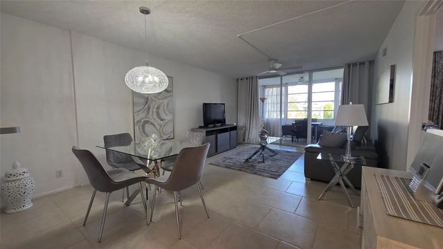2 of 33 - 4851 Nw 26th Court #437, Lauderdale Lakes, FL