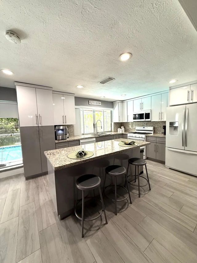 3 of 27 - 9340 Nw 21st Manor, Sunrise, FL