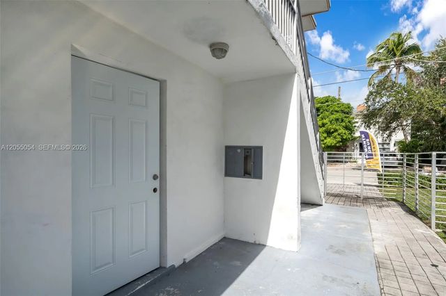 3 of 48 - 560 Ne 63rd Street, Miami, FL