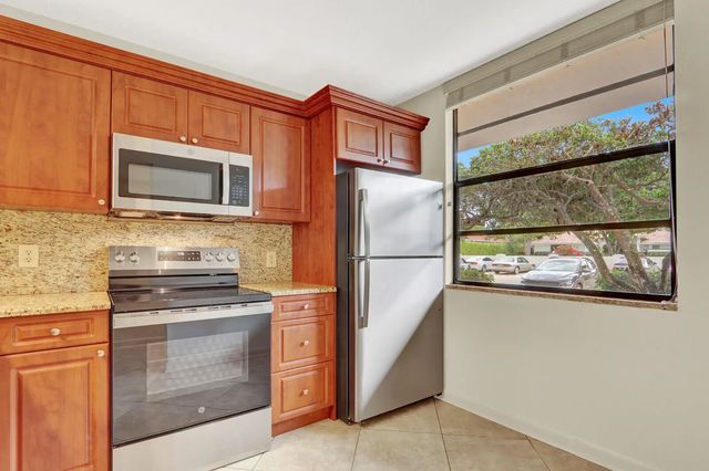 2 of 37 - 3636 Whitehall Drive #105, West Palm Beach, FL