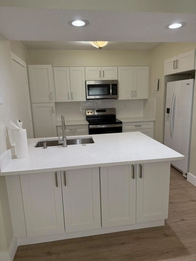 9150 Nw 38th Drive #111, Coral Springs