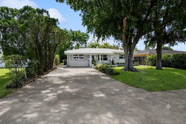 2 of 60 - 4730 Ne 2nd Avenue, Oakland Park, FL