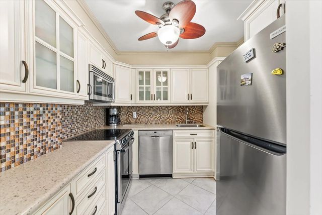 4 of 41 - 220 Kings Point Drive #210, Sunny Isles Beach, FL