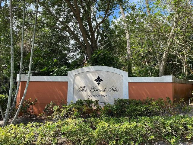 4177 N Haverhill Road #808, West Palm Beach