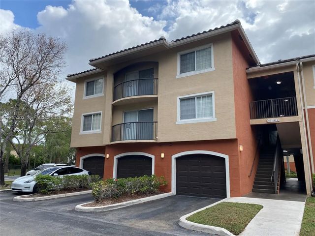 3 of 77 - 4177 N Haverhill Road #808, West Palm Beach, FL