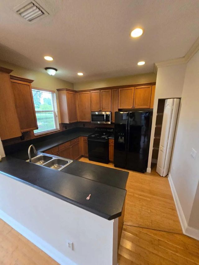 2 of 13 - 265 River Bluff Lane #265, Royal Palm Beach, FL