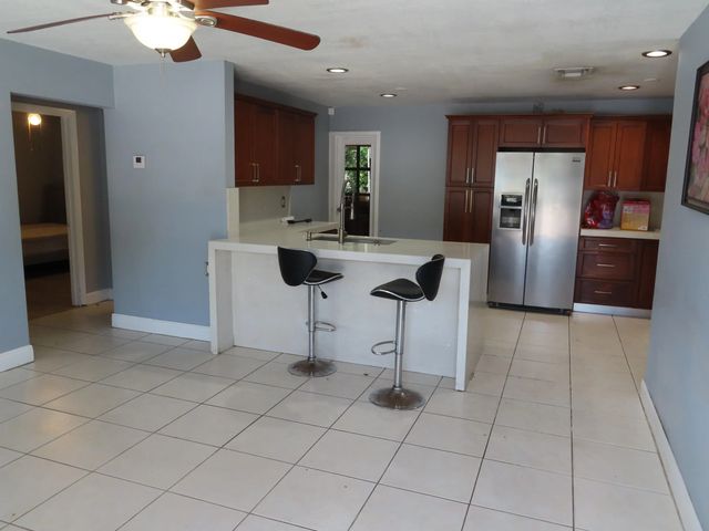 5 of 23 - 3956 Melaleuca Lane, Lake Worth, FL