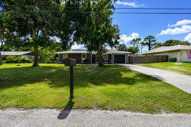 4 of 39 - 4703 Myrtle Drive, Fort Pierce, FL