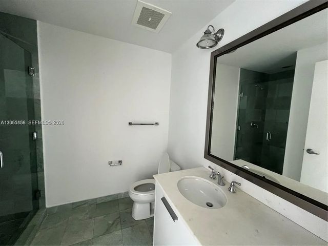 5 of 5 - 1060 Brickell Avenue #3509, Miami, FL