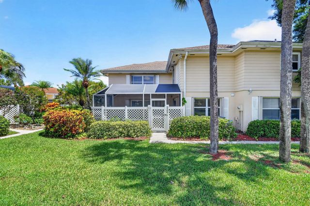 3504 Medford Court, Boynton Beach
