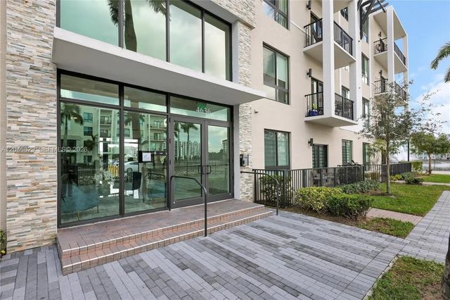 4636 Nw 84th Avenue #22, Doral