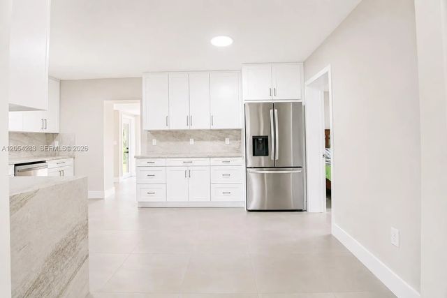 5 of 30 - 6410 Sw 17th Street, West Miami, FL