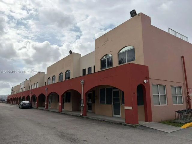 5161 Nw 79th Avenue #13, Doral