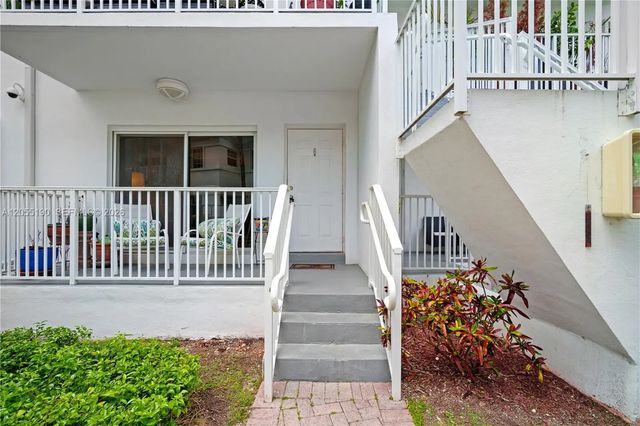 1160 103rd Street #6, Bay Harbor Islands
