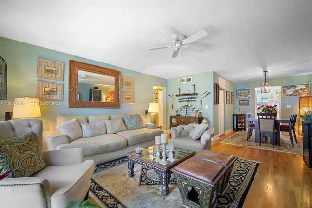 4 of 31 - 1160 103rd Street #6, Bay Harbor Islands, FL