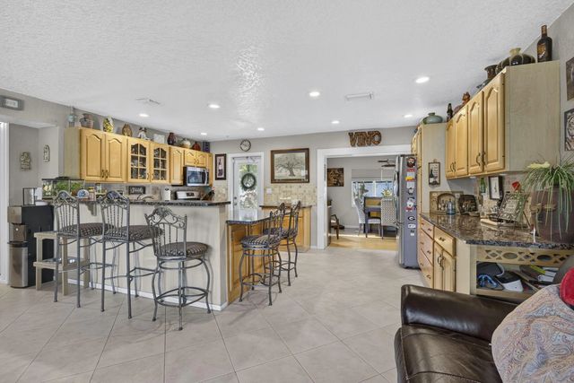 4 of 22 - 240 Gregory Road, West Palm Beach, FL