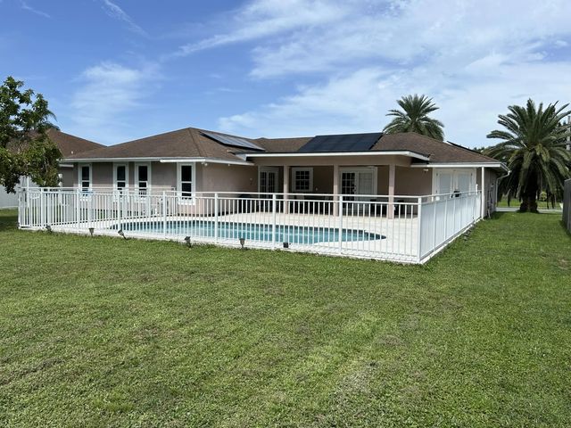 5 of 36 - 134 Galiano Street, Royal Palm Beach, FL