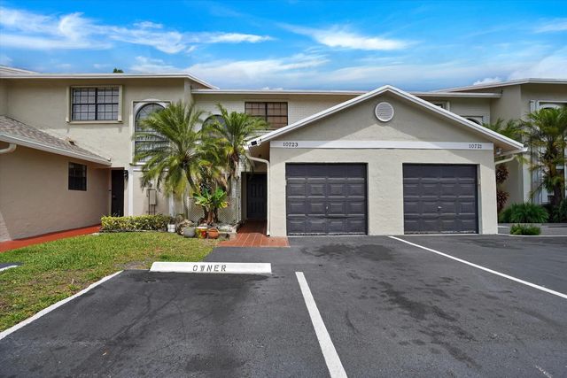 10723 Nw 11th Street #10723, Pembroke Pines