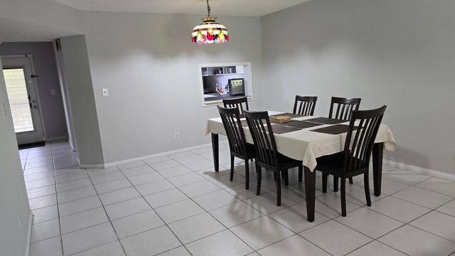 4 of 35 - 4965 E Sabal Palm Boulevard #403, Tamarac, FL