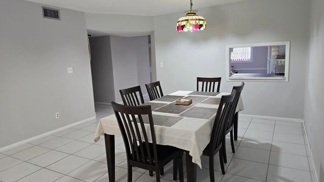 5 of 35 - 4965 E Sabal Palm Boulevard #403, Tamarac, FL
