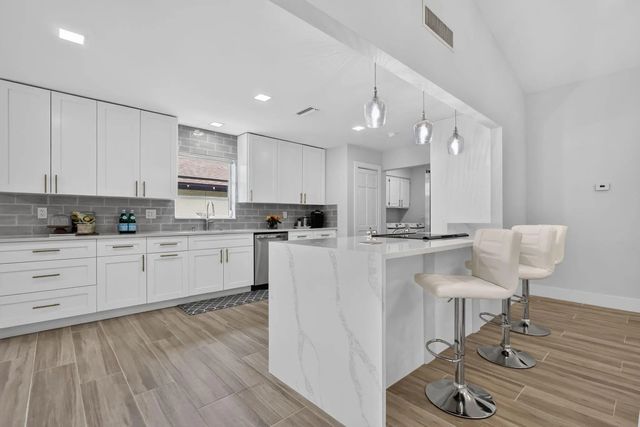 2 of 28 - 10723 Greentrail Drive S, Boynton Beach, FL