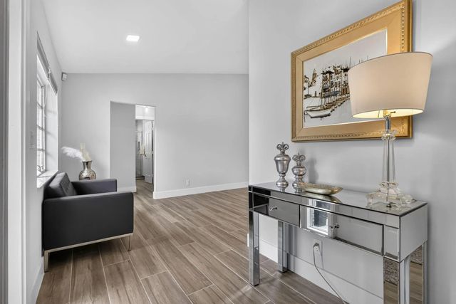 5 of 28 - 10723 Greentrail Drive S, Boynton Beach, FL