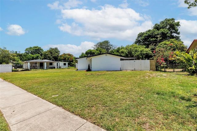 5 of 39 - 1218 Nw 15th Street, Fort Lauderdale, FL