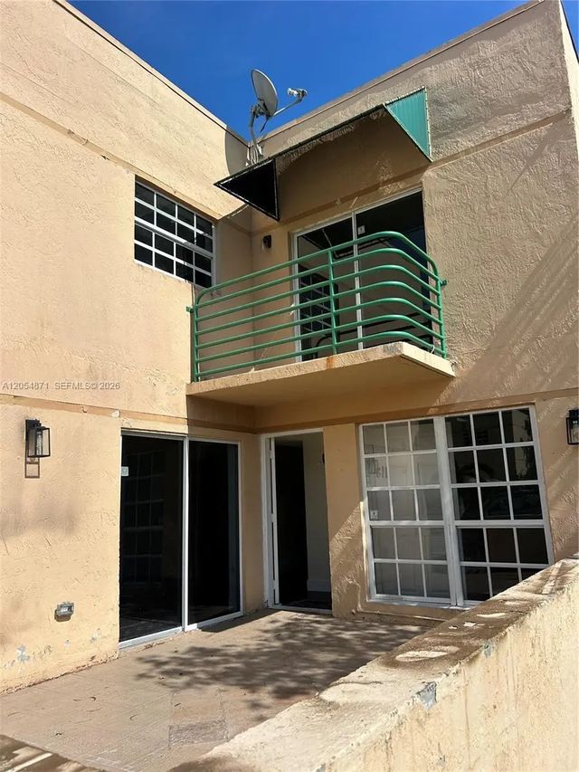 3 of 29 - 11880 Sw 19th Terrace #113, Miami, FL