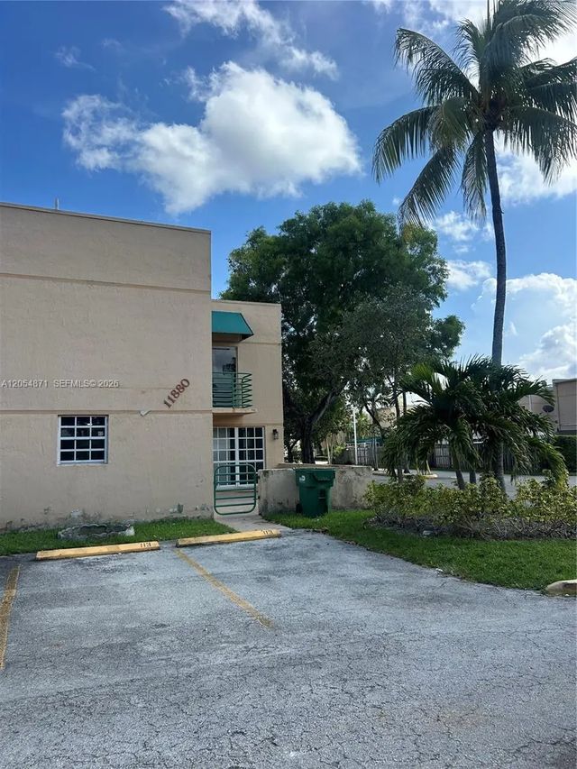 5 of 29 - 11880 Sw 19th Terrace #113, Miami, FL