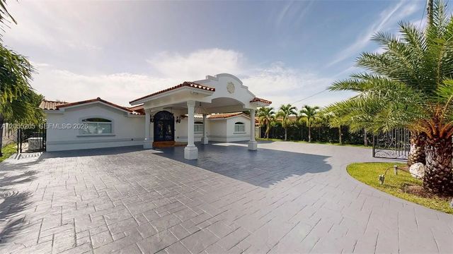 6265 W 10th Avenue, Hialeah