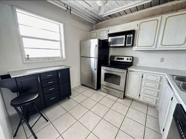 4 of 32 - 2601 Ne 3rd Court #4100, Boynton Beach, FL