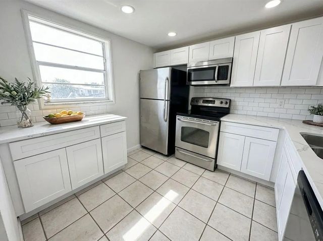 5 of 32 - 2601 Ne 3rd Court #4100, Boynton Beach, FL