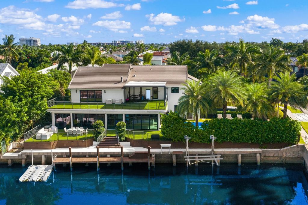 737 Ne Boca Bay Colony Drive, Boca Raton