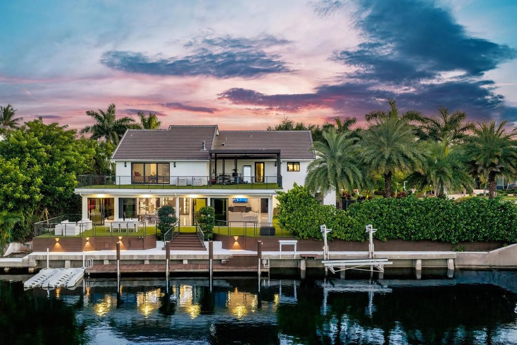 737 Ne Boca Bay Colony Drive, Boca Raton
