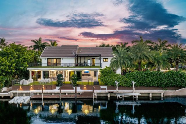 737 Ne Boca Bay Colony Drive, Boca Raton