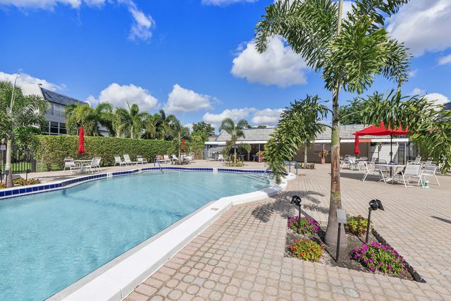 4 of 17 - 7837 Golf Circle Drive #209, Margate, FL