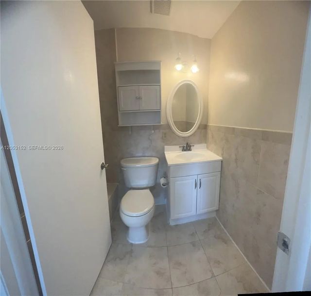 4 of 11 - 8261 Nw 5th Terrace #329, Miami, FL