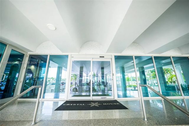 5055 Collins Avenue #14h, Miami Beach