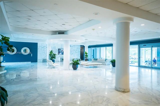 4 of 66 - 5055 Collins Avenue #14h, Miami Beach, FL