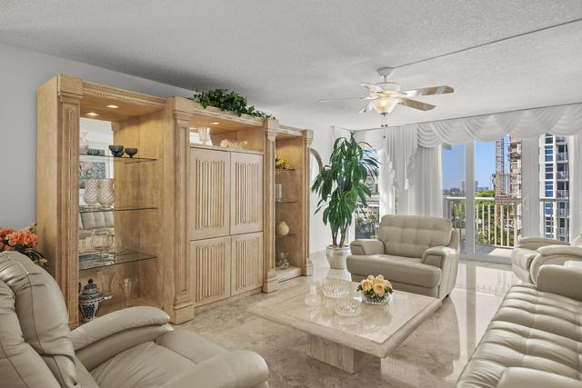 5 of 44 - 1370 S Ocean Boulevard #905, Pompano Beach, FL