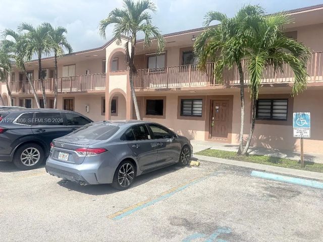 2332 W 56th Street #7, Hialeah