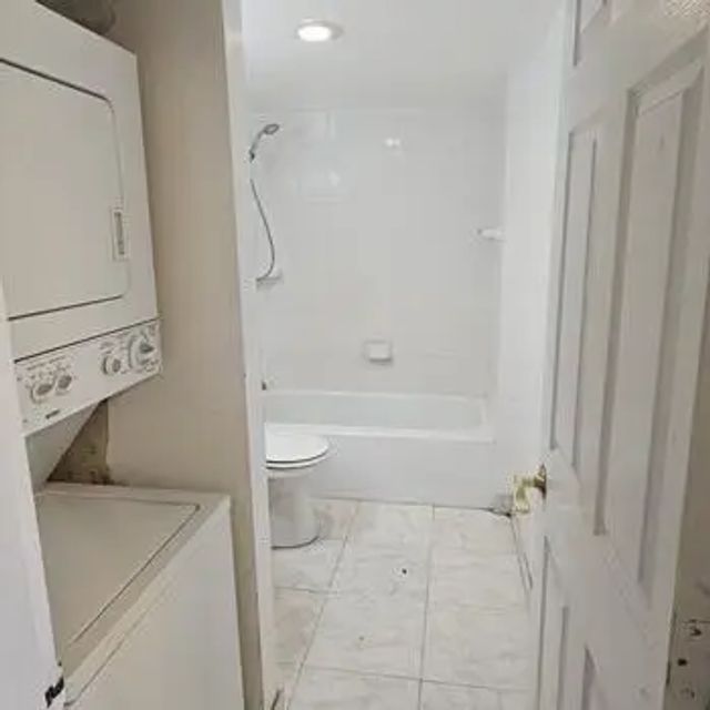 5 of 12 - 4174 Inverrary Drive #702, Lauderhill, FL