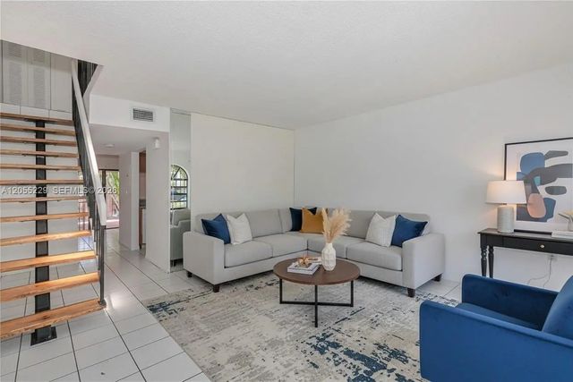 3 of 19 - 1082 W 79th Street #25, Hialeah, FL