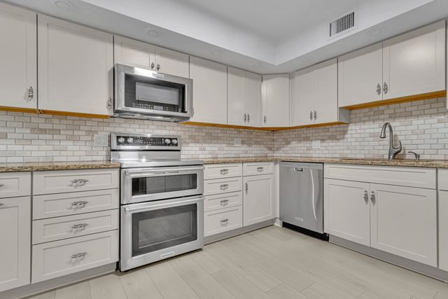 5 of 21 - 2806 N 46th Avenue #d334, Hollywood, FL