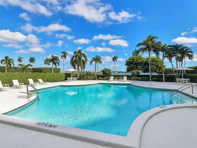5 of 19 - 1801 S Flagler Drive #104, West Palm Beach, FL