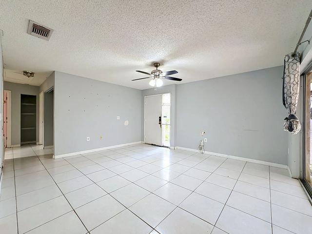 3 of 48 - 5354 Royal Palm Avenue #5354, Sarasota, FL