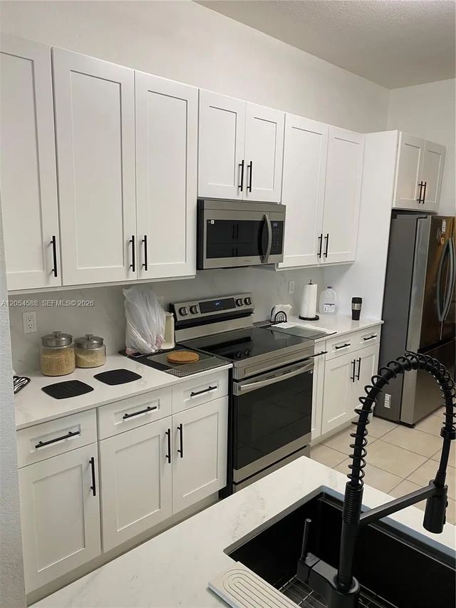 5 of 18 - 1928 Se 23rd Avenue, Homestead, FL