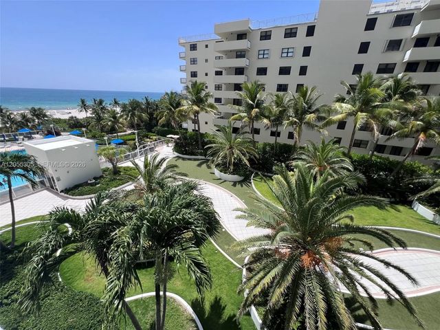 5 of 80 - 100 Lincoln Road #634, Miami Beach, FL