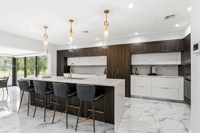 4 of 38 - 19035 E St. Andrews Drive, Hialeah, FL
