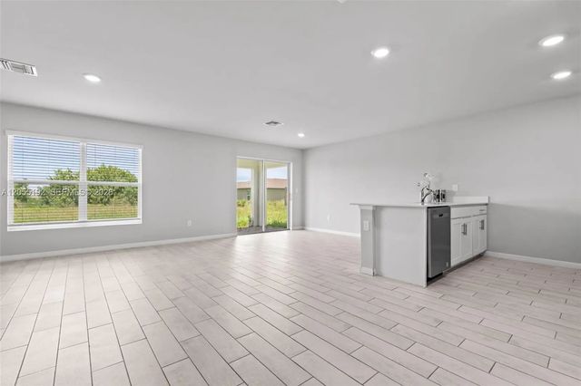 4 of 21 - 7020 Ramrod Circle, LaBelle, FL